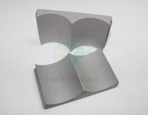 Porous mold steel